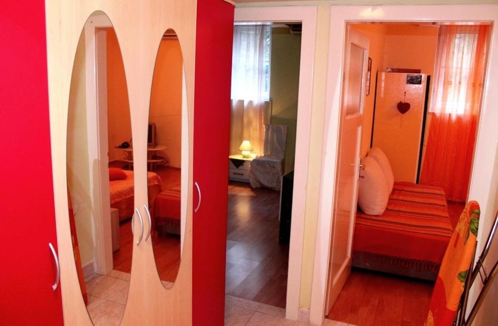Guest House With Garden - Zuvan Split Chambre photo